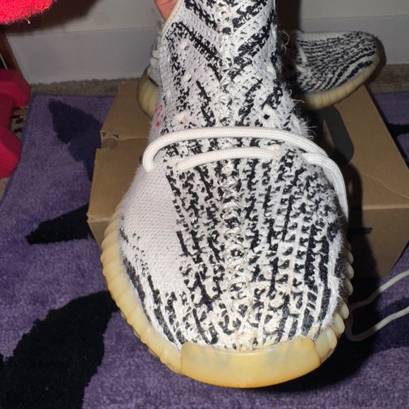 Yeezy 350 zebra - Picture 2 of 4
